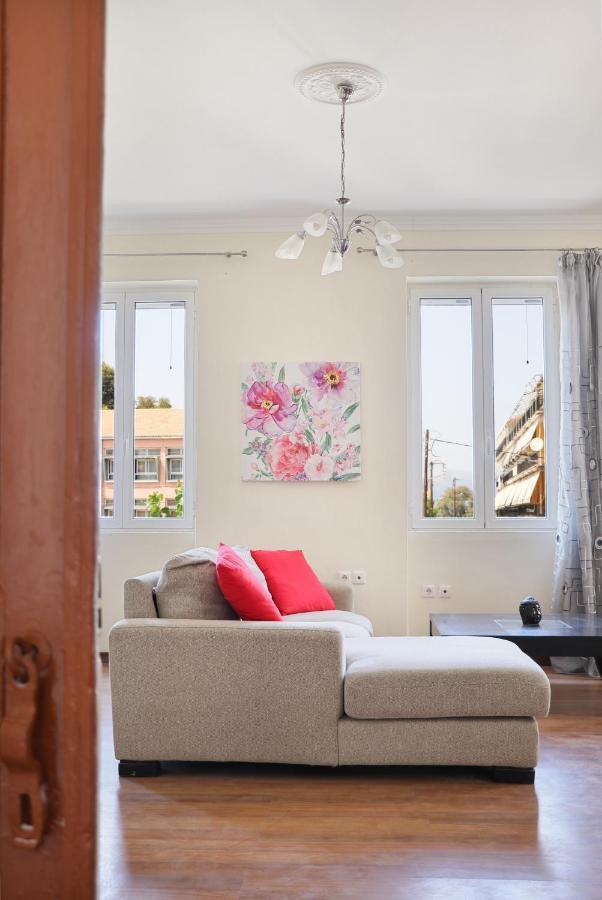 Down Town Apartment By Corfuescapes Corfu  Eksteriør bilde